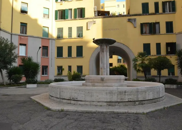 La Fontana Nel Cortile רומא